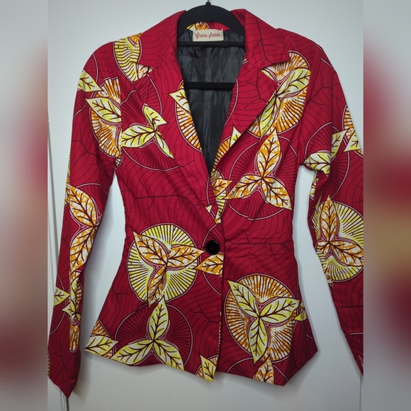 Grass Fields Blazer Jacket Size S Red And Yellow Ankara Fabric - Picture 2 of 16